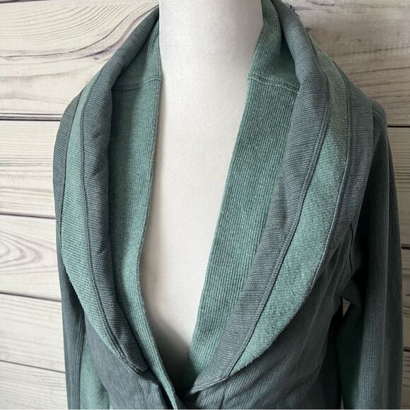 Lululemon To Class Textured Green Button Down Double Collar Cardigan Jacket - Picture 7 of 15